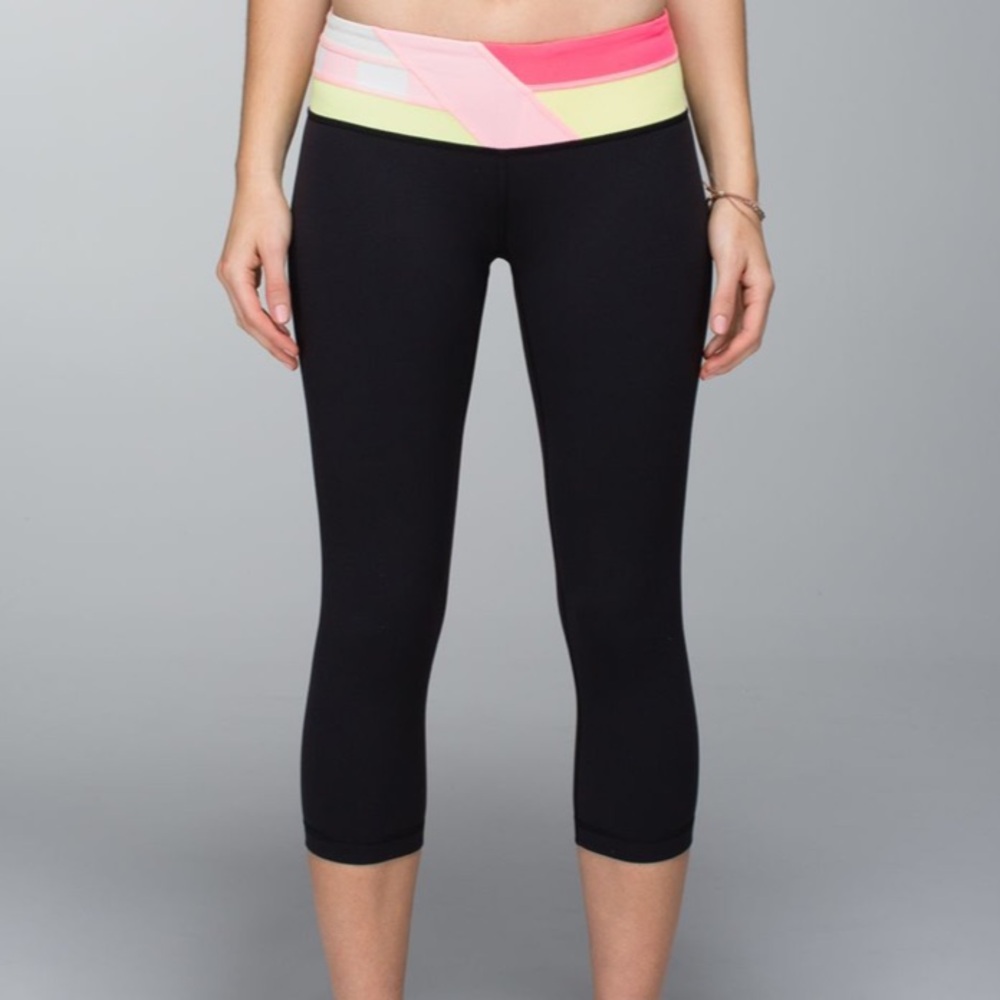Lululemon Wunder Under Reversible Crop